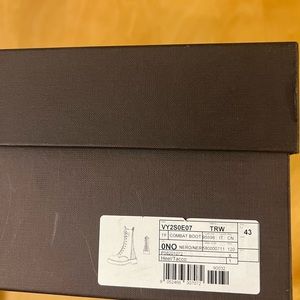 Valentino Garavani men combat boots VY2S0E07 EU:43